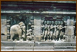 Borobudur - Relief