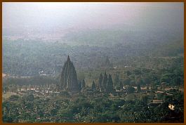 Blick auf den Prambanan-Komplex