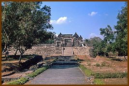  Ratu Boko 