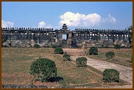 Ratu Boko - Mauer