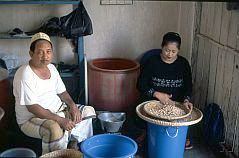 Barabei: Erdnusshndler