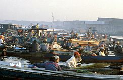 Banjarmasin: Floating Market