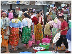 Tanjung Luar - Fischmarkt