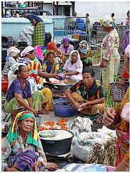 Tanjung Luar - Markt