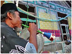 Tanjung Luar - Nyelamak Dilauk Fest: Musikkapelle