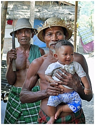 Familie in Aik Jambe