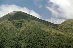 Ternate: Krater des Gunung Gamalama