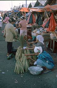 Ternate: Marktstnde