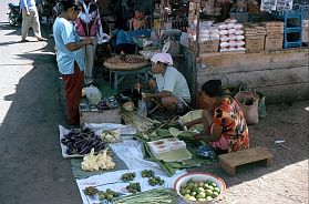 Tidore: Markt bei Dowora
