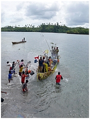 Insel Kola: Lang Halau - Bootstaufe