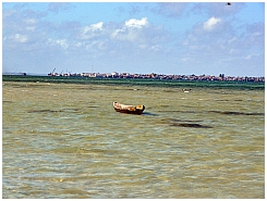 Unser Boot auf der Sandbank