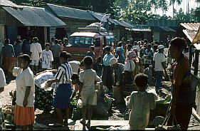 Markt in Kadelang