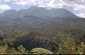 die hohen Berge bei Ruteng