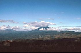 Mt. Ebulobo aus der Sicht von Soa