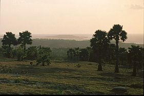 Landschaft oberhalb von Ba'a