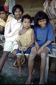 Kinder in Galubakul