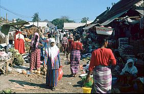 Marktstnde in Tente