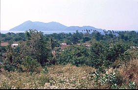 Blick auf Calabai und die Insel Satonda