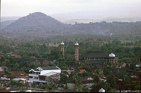 Blick auf die groe Moschee von Sumbawa Besar