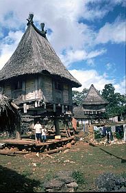 Traditionelle Häuser in Iralafai