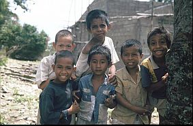 Kinder in Tutuala