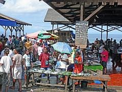 Biak: Fischmarkt