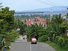 Blick auf Manokwari vom Bukit Doa an der Strae nach Amban