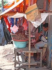 Hauptmarkt in Manokwari: getrocknete Betelnuss