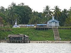 Numfor: Mit dem Boot um die ganze Insel - Rawar