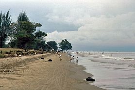 Strand bei Tanjung Peureulah