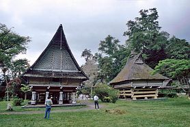 Knigspalast in Pematang Purba