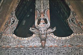 Tomok: Adat-Huser