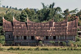 Rumah Gadang (traditionelles Minangkabau-Haus)