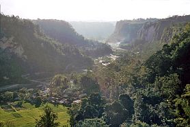 Grand Canyon von Bukittinggi (Ngarai Sianok)