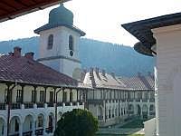 Kloster Agapia: Gebude