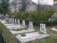 Kronstadt: Grber der bei dem Umsturz am 25.12.1989 Getteten