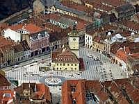 Hausberg Tmpa: Blick auf das Stadtzentrum - Rathausplatz