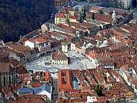 Hausberg Tmpa: Blick auf das Stadtzentrum - Rathausplatz