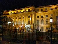 Bukarest bei Nacht