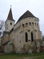 Groscheuern: Evangelische Kirche, 1238 als dreischiffige, romanische Basilika mit Westturm erbaut, Zerstrung in den Trkenkriegen, Umbauten zur Wehrkirche im gotischen Stil um 1500, Barockaltar (1744), Renovierung 1980-1982. 
