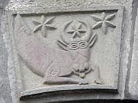 Kloster Moldoviţa: Eingangstor mit Sternzeichen