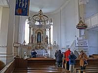 Petersberg/Snpetru: Innenraum der Kirche