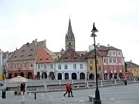 Blick vom Kleinen Platz auf das Gebude-Ensemble um die Stadtkirche