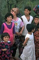 usbek2001_0304