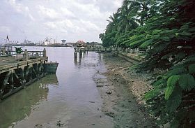 Saigon: Promenade am Saigon-Fluss