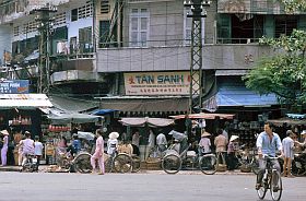 Saigon: Hndler auf den Brgersteigen