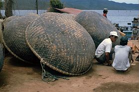 Nha Trang: Korbboote