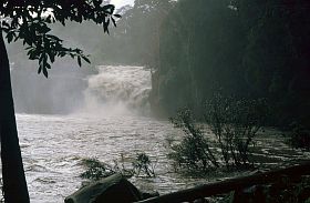 Wasserfall Dray Sap