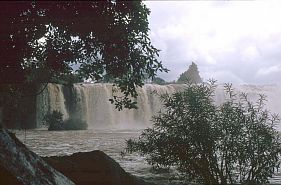 Wasserfall Dray Sap