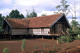 Im Ede-Dorf Ko Dhong
